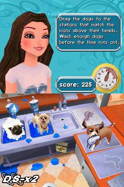 Screenshots of Charm Girls Club My Fashion Mall for Nintendo DS